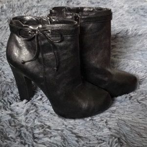 Platform boots